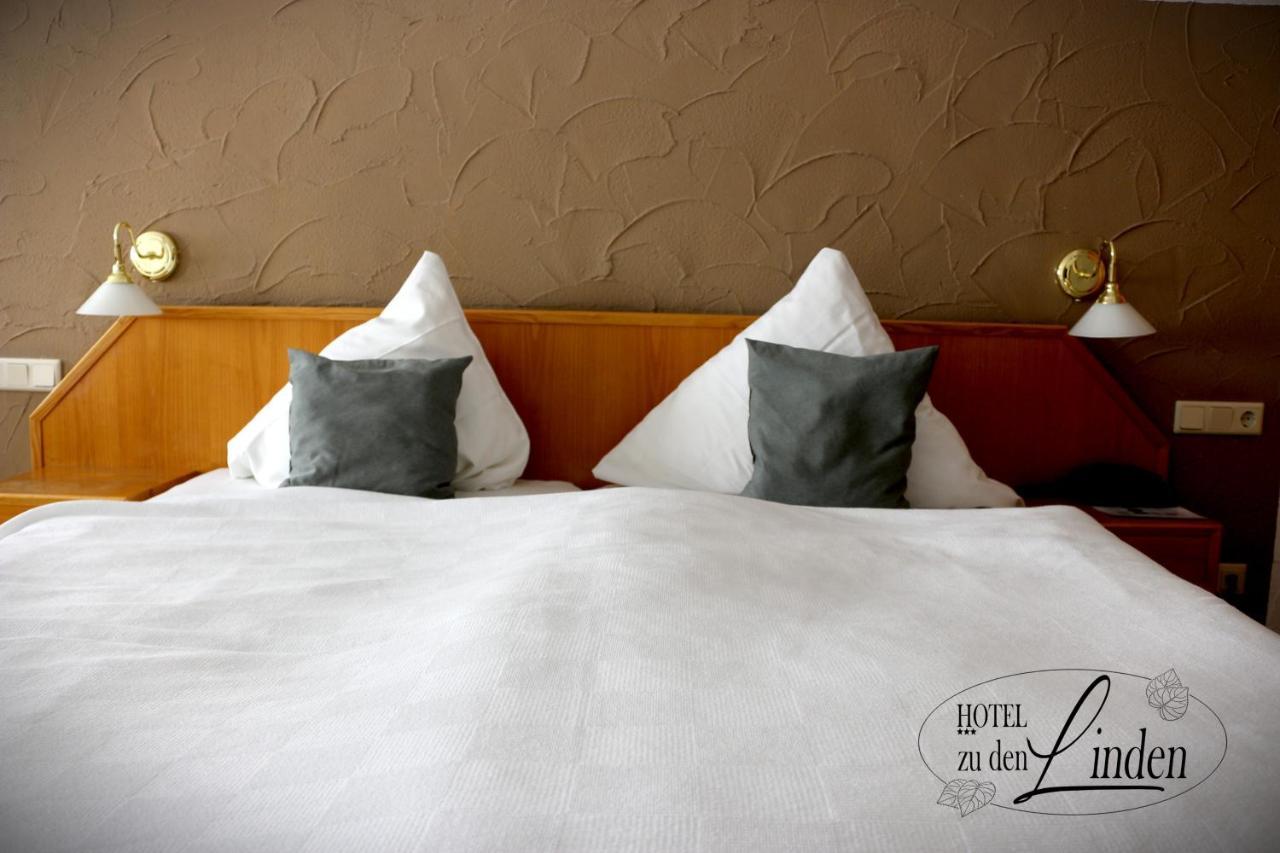Hotel Zu Den Linden Wachtberg Екстер'єр фото