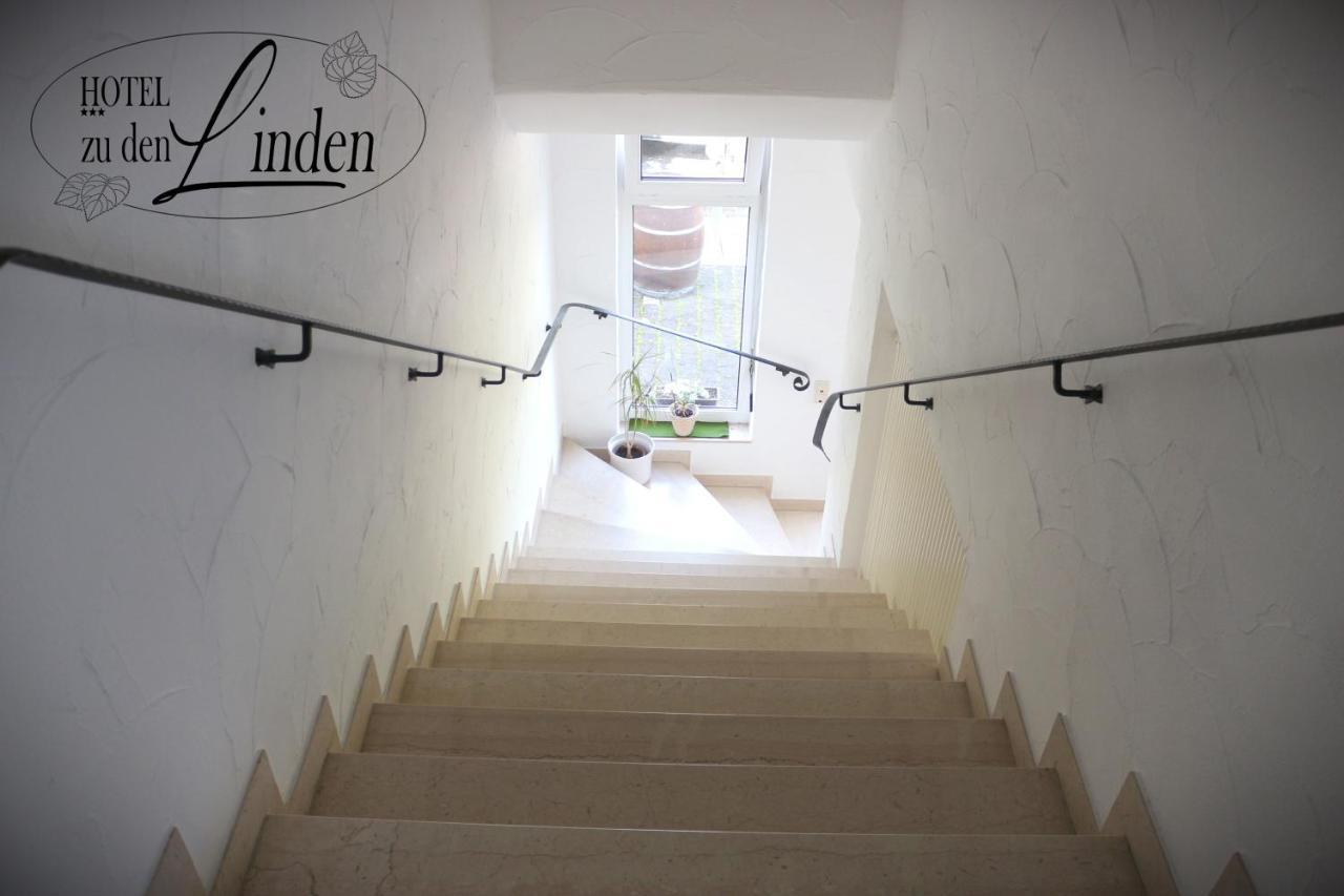 Hotel Zu Den Linden Wachtberg Екстер'єр фото