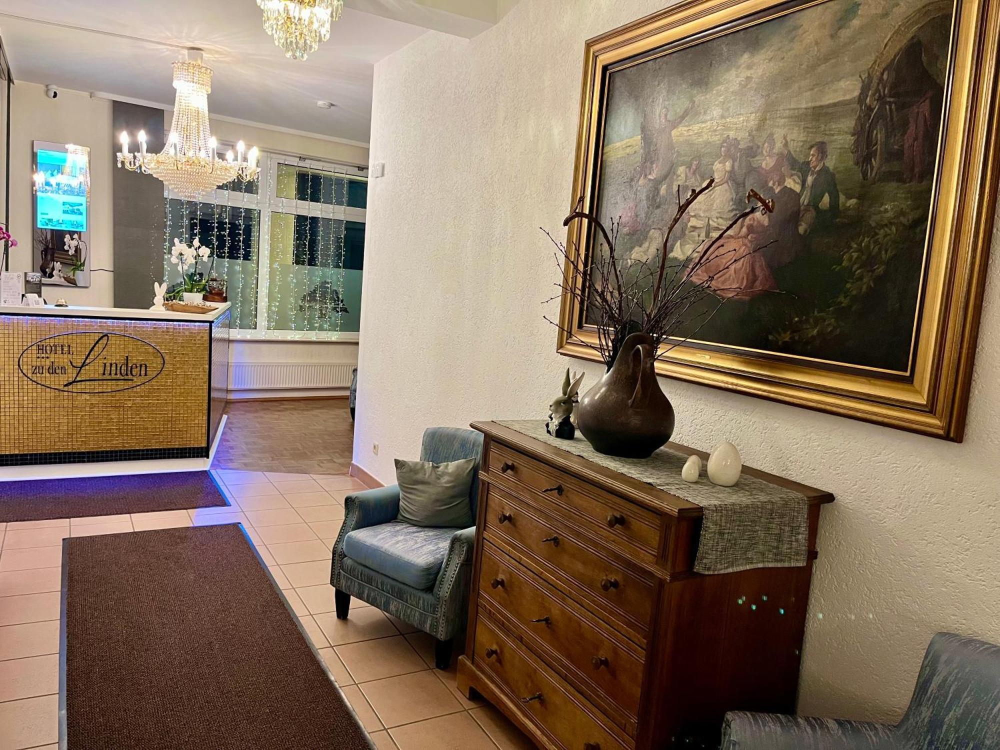 Hotel Zu Den Linden Wachtberg Екстер'єр фото