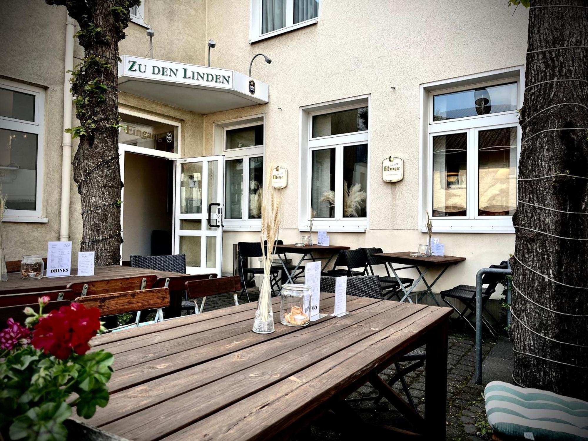 Hotel Zu Den Linden Wachtberg Екстер'єр фото
