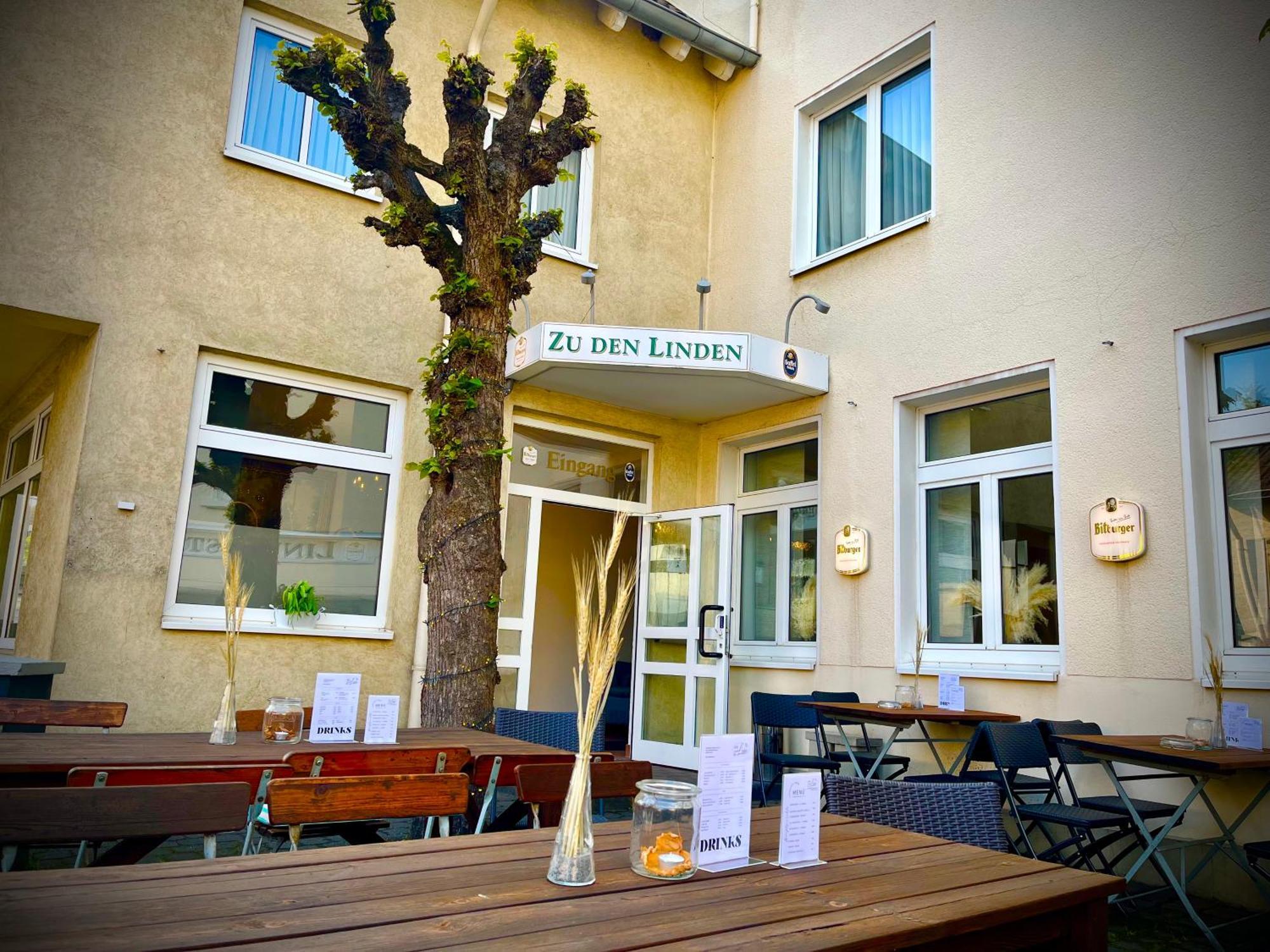 Hotel Zu Den Linden Wachtberg Екстер'єр фото